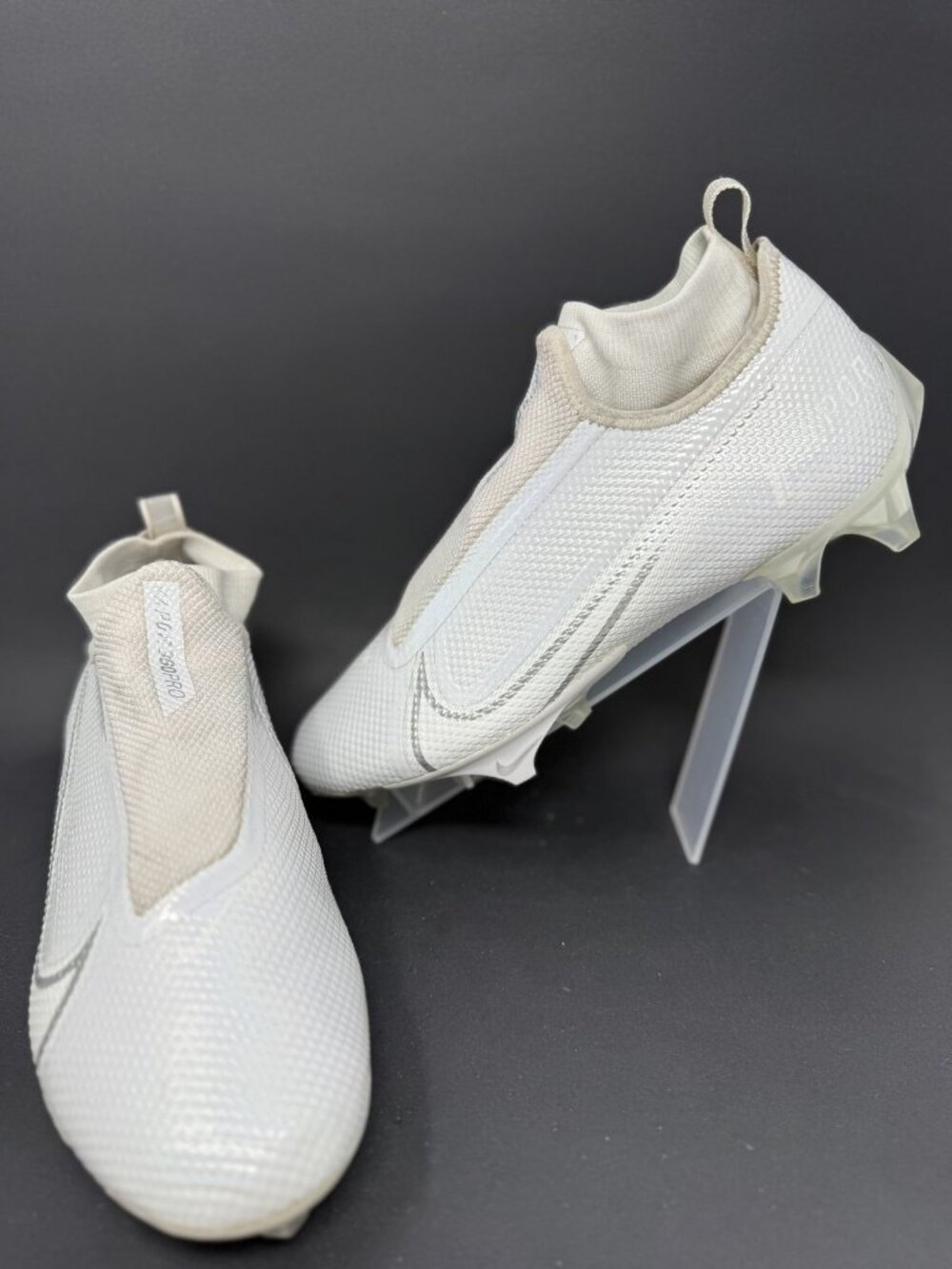 Nike Vapor Edge Pro 360 Mens 9.5 Triple White Football Cleats AO8277-108